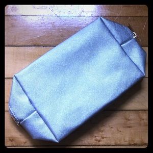 🤍Silver Makeup Bag🤍